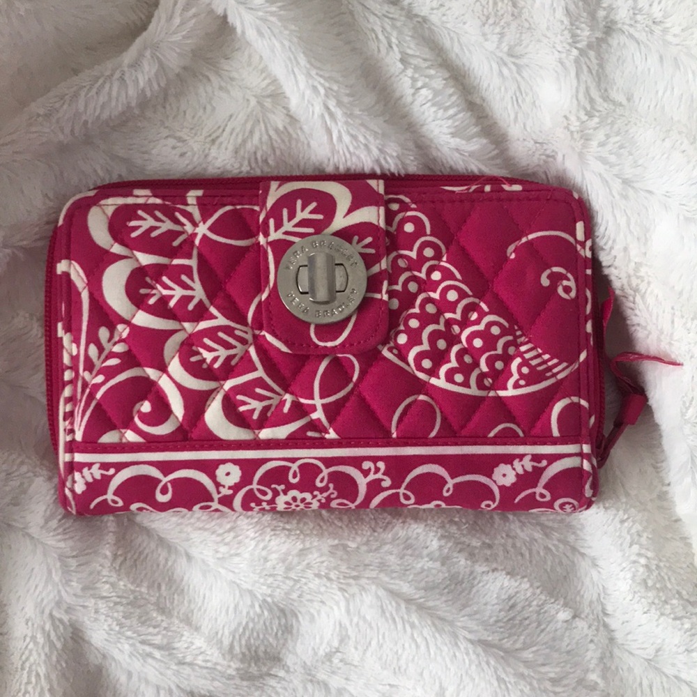 Vera Bradley Wallet (new w/o tags)